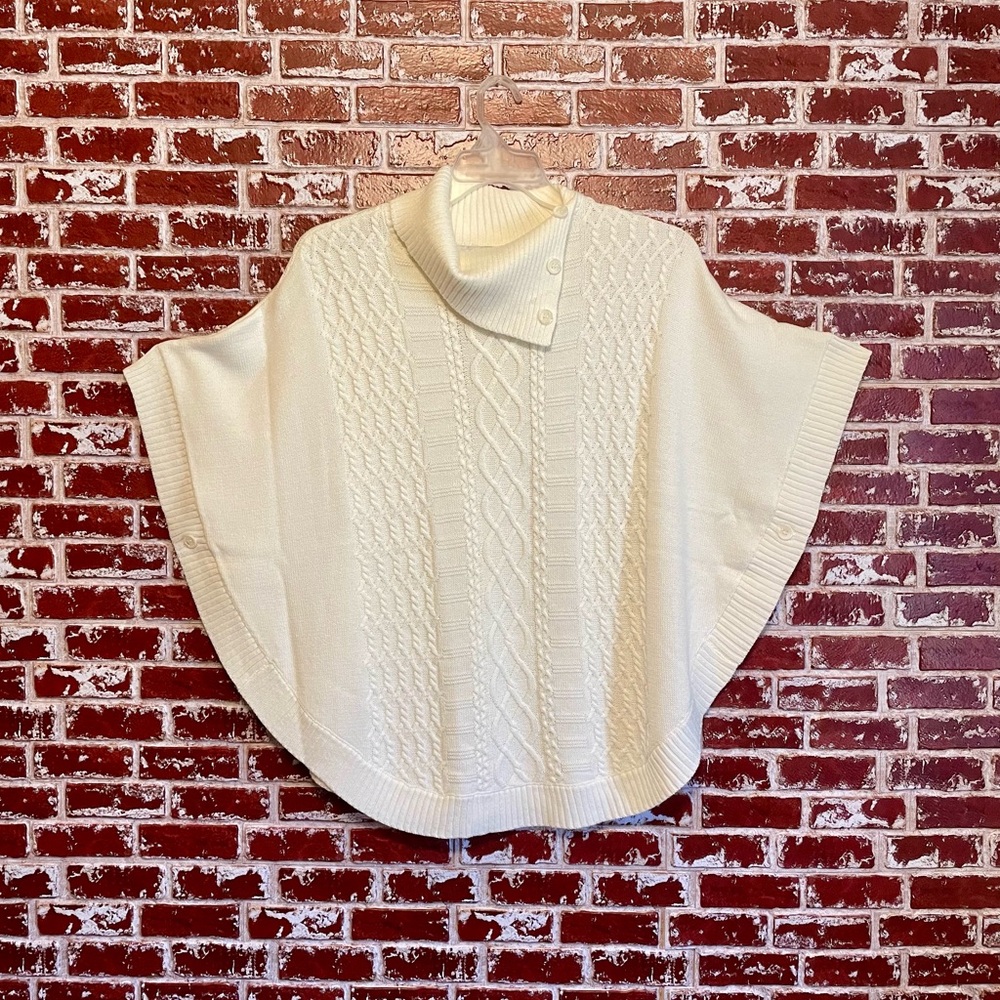Alfred Dunner Ivory Cable Knit Shrug Poncho Sweater. Medium